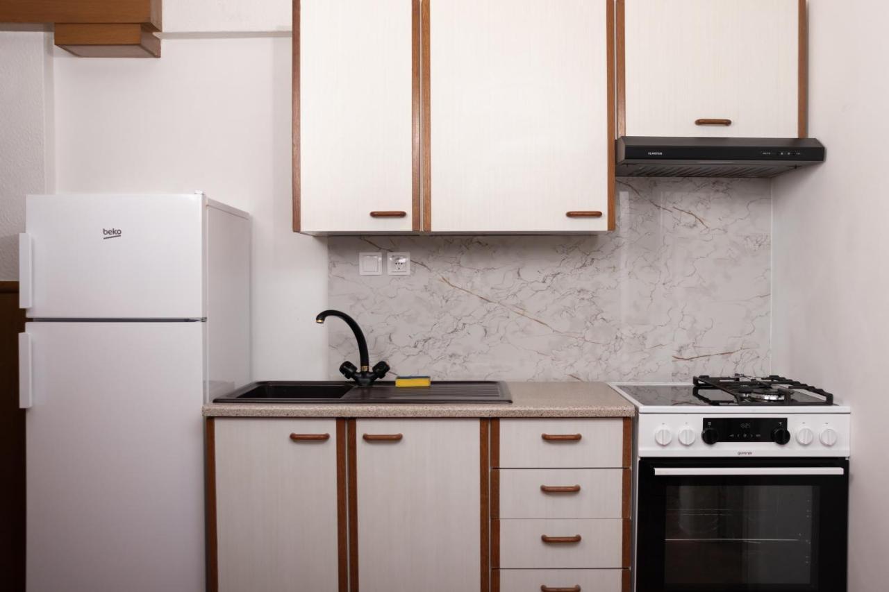 Apartma-Studio Ajdna Zirovnica Luaran gambar